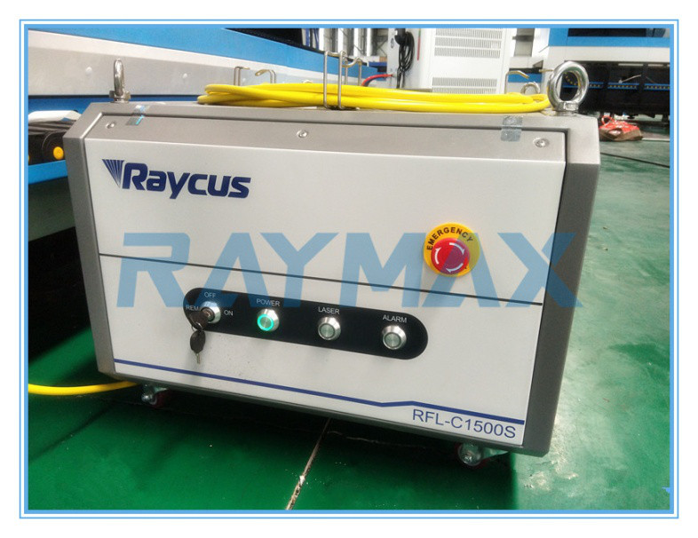Μηχάνημα κοπής μετάλλων λέιζερ ινών 3015 2000w Raycus Laser Power